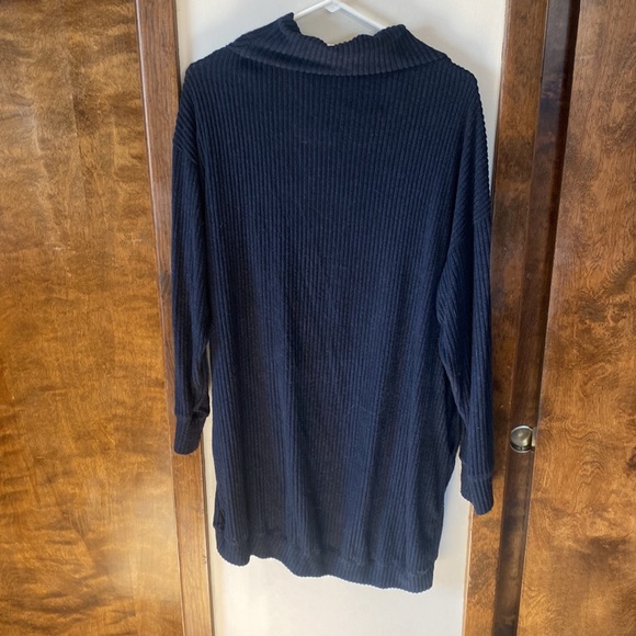 Lush long sleeve Navy sweater dress - Picture 2 of 2
